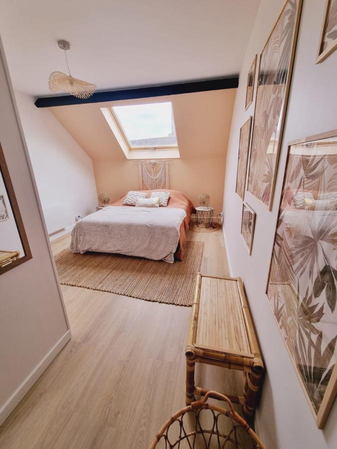 Duplex Neuf Centre Ville Avec Parking Neauphle-le-Chateau Exterior photo